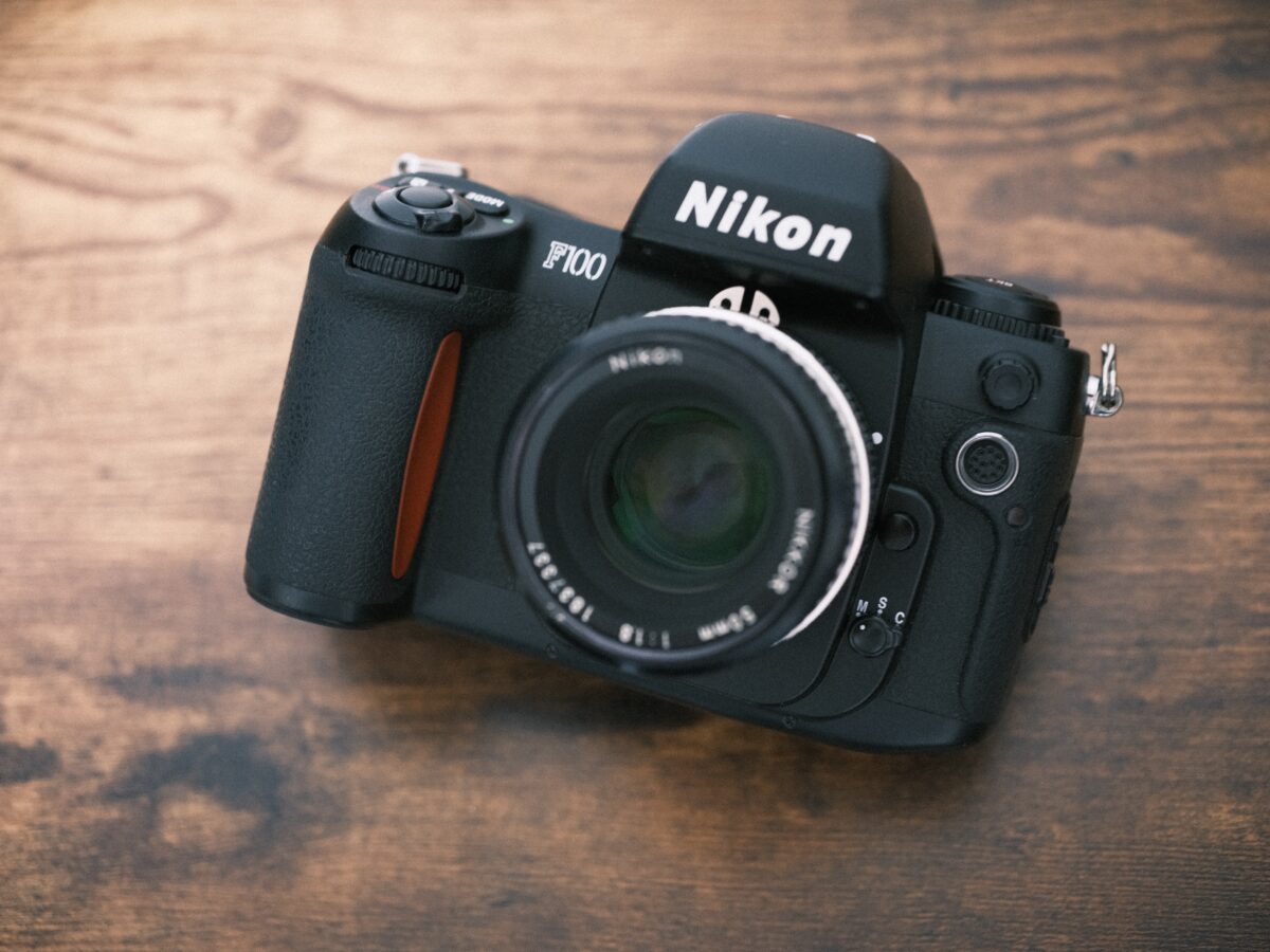 NIKON F100覗き窓の液晶