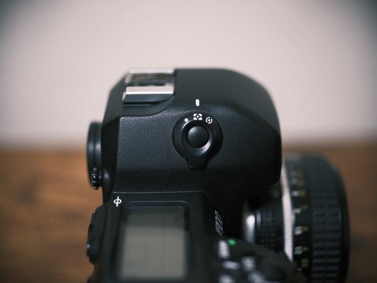Nikon F100 測光モードセレクトダイヤル
